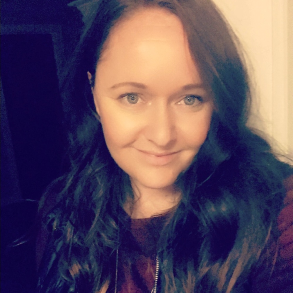 Meet your Posher, Lily